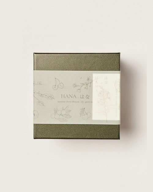 HANA candle gift box – Japanese Cherry Blossom, Lily, Green Tea