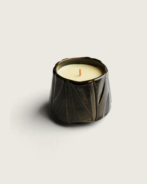 JANKO candle by Mittsu Doru – hand-made dark glazed ceramic vessel, soy coconut beeswax candle